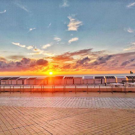 The Beach Surf Studio Oostende Dış mekan fotoğraf